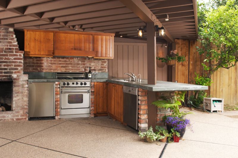Outdoor Kitchen Construction in Katy, TX